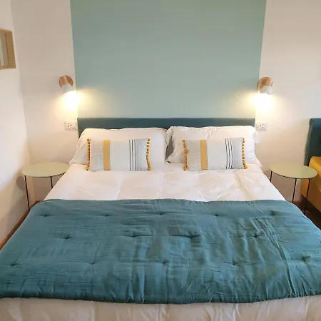 Delmirani's Book - Vatican View * רומא