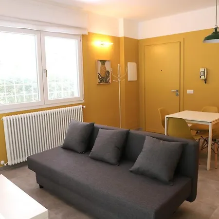 Delmirani's Book - Vatican View רומא