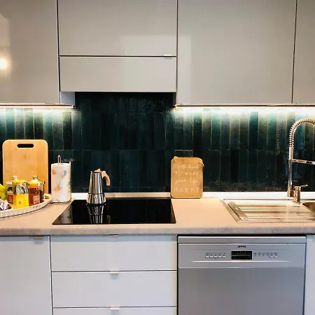 Delmirani's Book - Vatican View דירה *