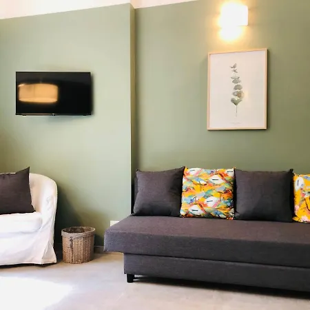 Delmirani's Book - Vatican View דירה *